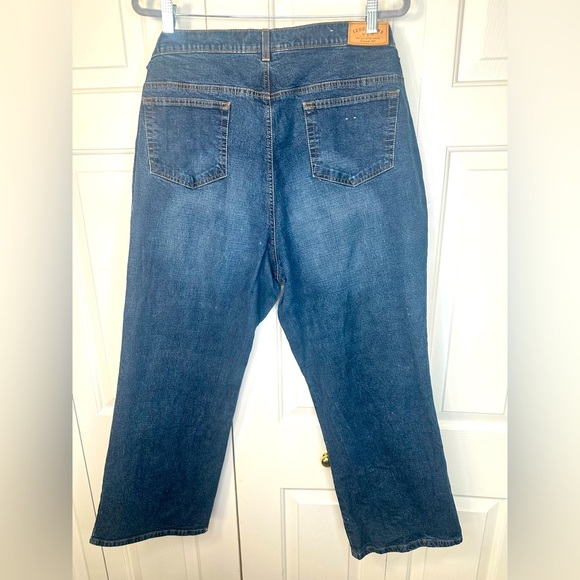 Women's IZOD Dark Denim Boot Cut 5 pocket jeans size 20w - Picture 2 of 8